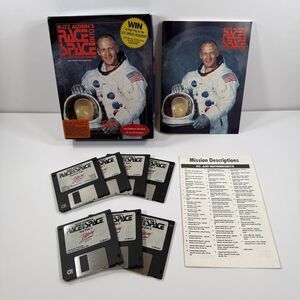 Buzz Aldrin's Race Into Space (IBM, 1992) 7 Data Discs, Manuals - UNTESTED